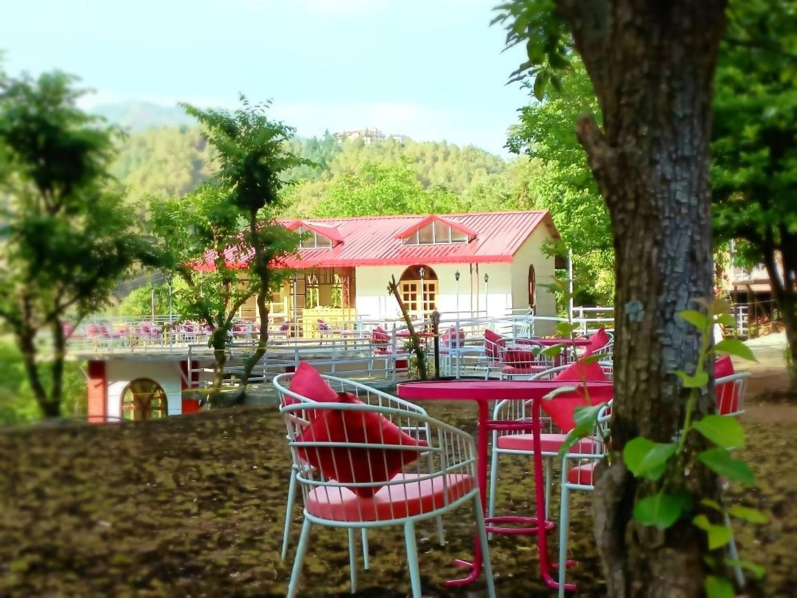 Aaroham Resort, Shimla Exterior foto
